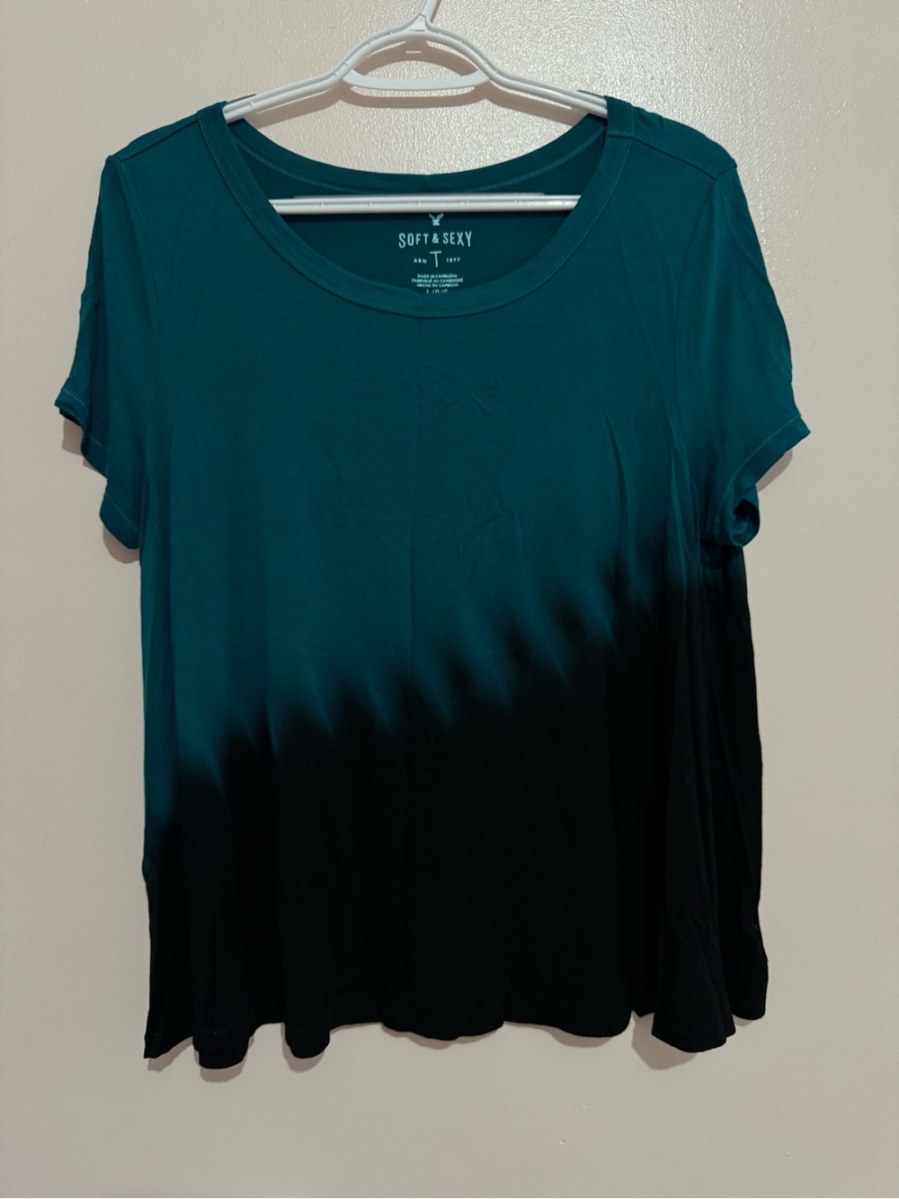 American Eagle Teal to Black Ombre Soft & Sexy Top